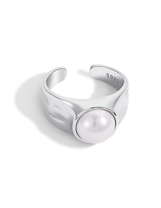 Adore Pearl Adjustable Ring