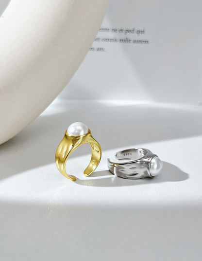 Adore Pearl Adjustable Ring