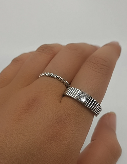 Eterna Twirl Ring