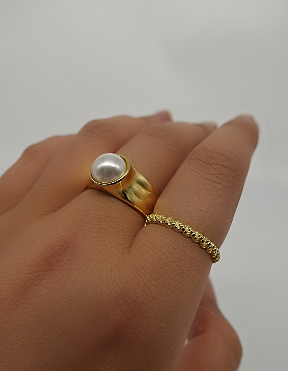 Eterna Twirl Ring