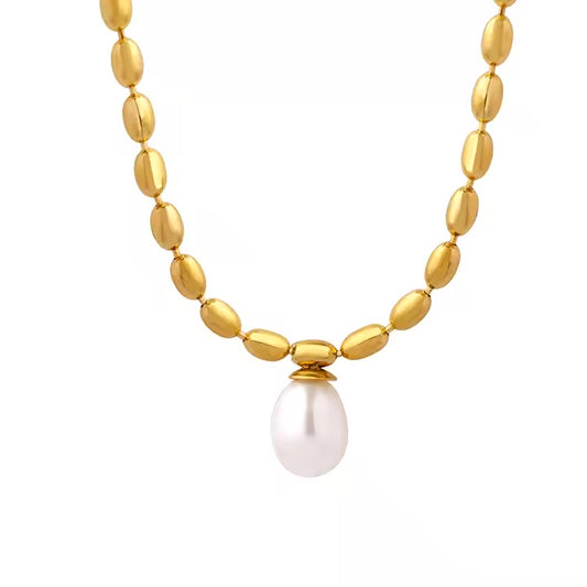 Freshwater Pearl Pendant Necklace